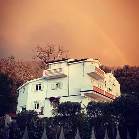 La Gioiosa Apartament *